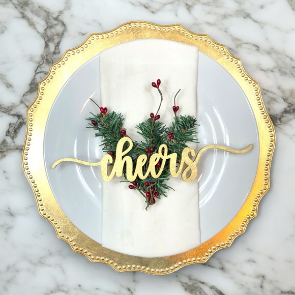 Set Of 8 Laser Cut Winter Holiday Place Setting Words In Gold - Picture 3 of 5